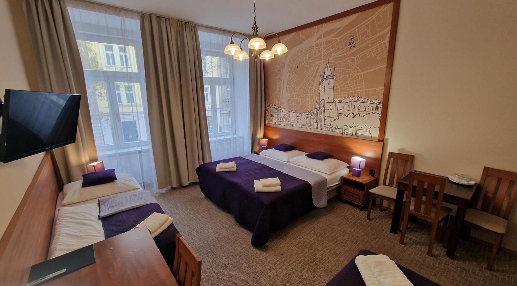 Aaron 3* Praga